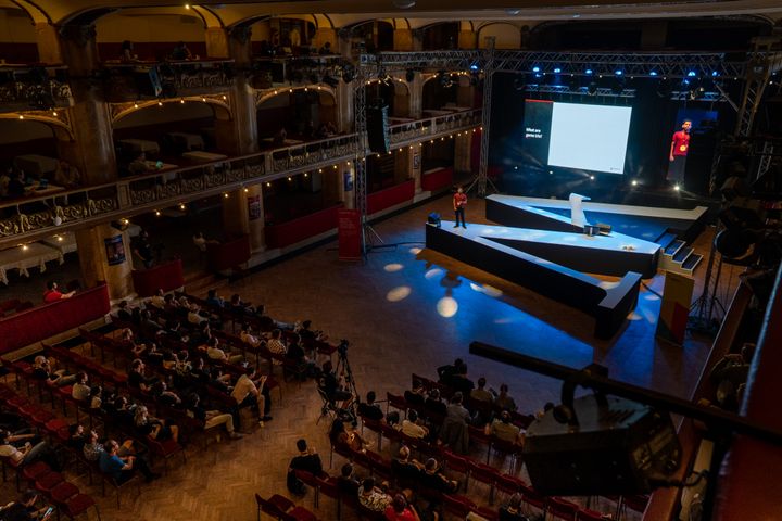 Me on stage at Webexpo 22 in Lucerna Great Hall, Prague